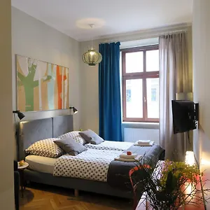 https://pokoje-goscinne-poselska-20.krakowhotelspoland.com